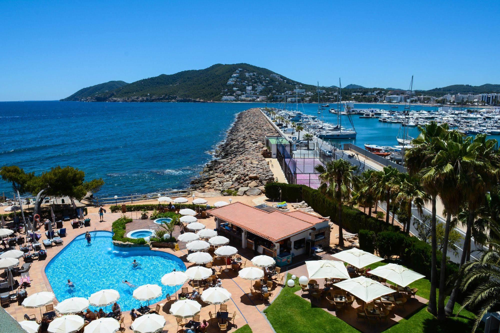 Catalonia Ses Estaques - Adults Only Santa Eulária des Riu Exterior foto